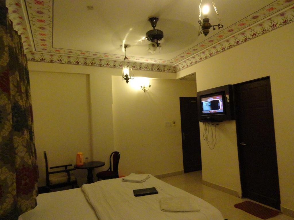 Hotel Miraya Τζαϊπούρ Εξωτερικό φωτογραφία