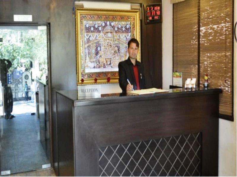 Hotel Miraya Τζαϊπούρ Εξωτερικό φωτογραφία